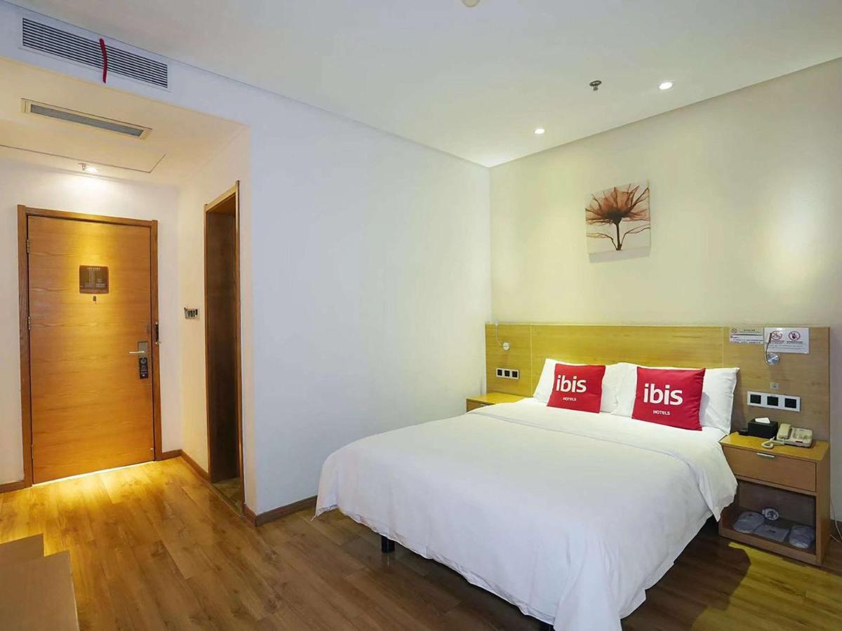 Hotel Ibis Chuzhou 1912 Exterior foto
